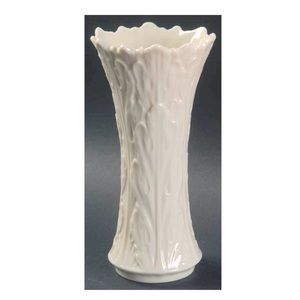 Lenox 6 1/4” Vase “Woodland” Collection